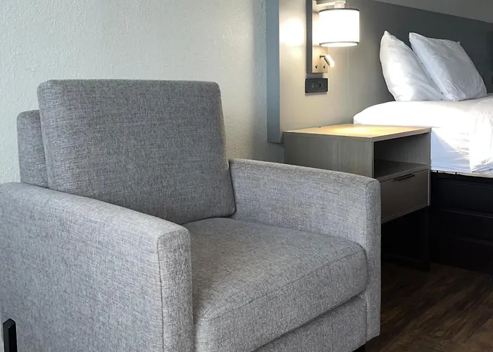 Hallmarc Inn & Suites Of West Memphis