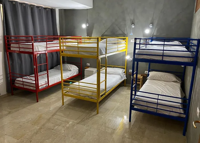  Lion University&Youth Hostel Milano 2