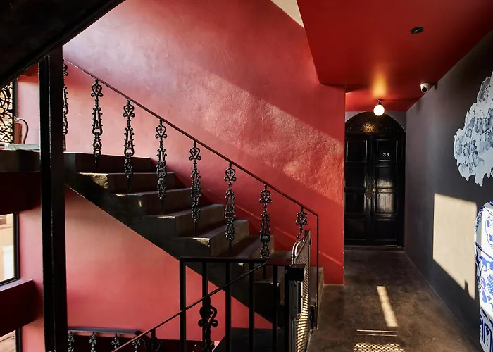 Amdaeng Bangkok Riverside Hotel