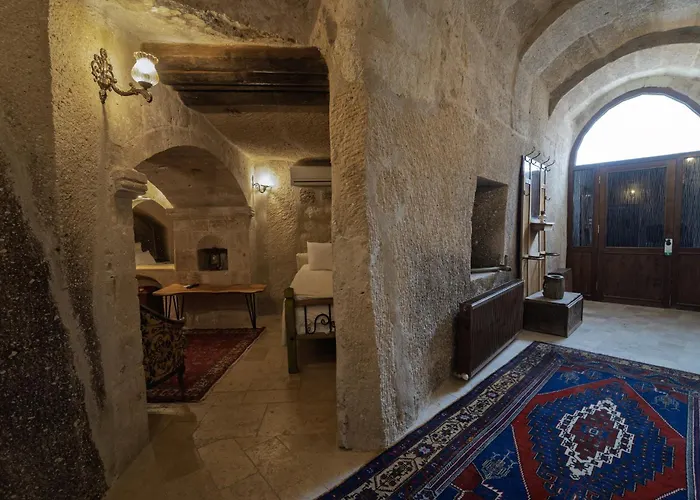Grand Cave Suites