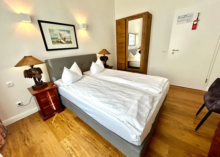 Hotel mit Hund Elefant