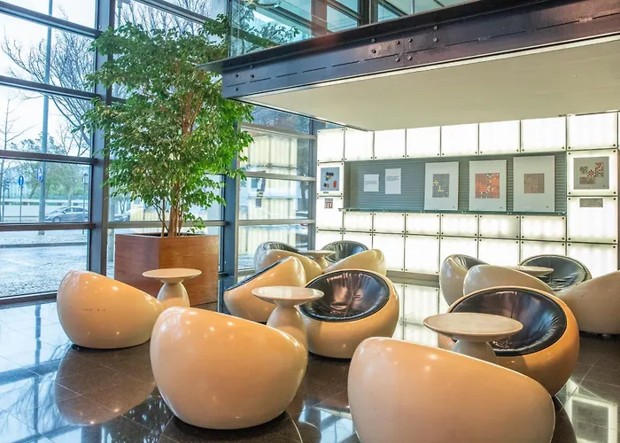 Vip Executive Arts Hotel