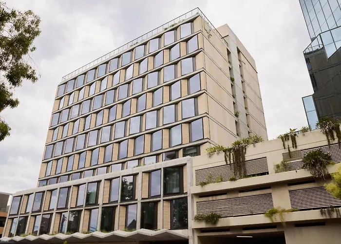 4 star hotel: Lyf Bondi Junction Sydney