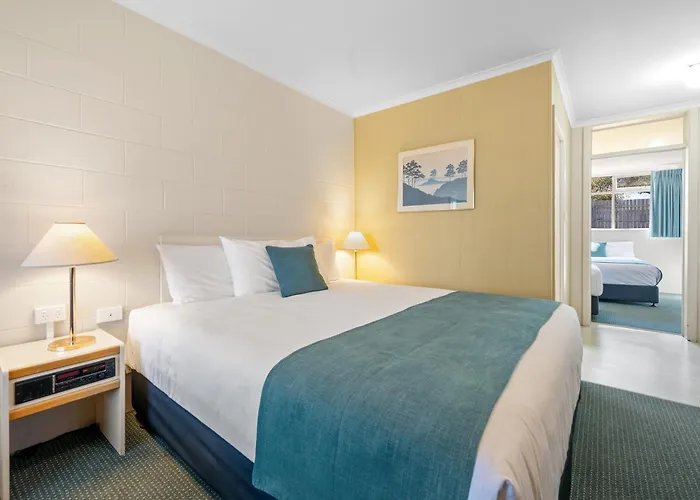 5 star hotels Comfort Devonport