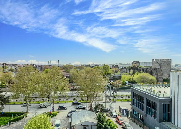 Kid friendly hotel Istanbul Old City Topkapi Porta Romanos Ottoman Heritage