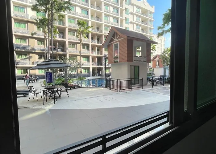 Arcadia Beach Continental