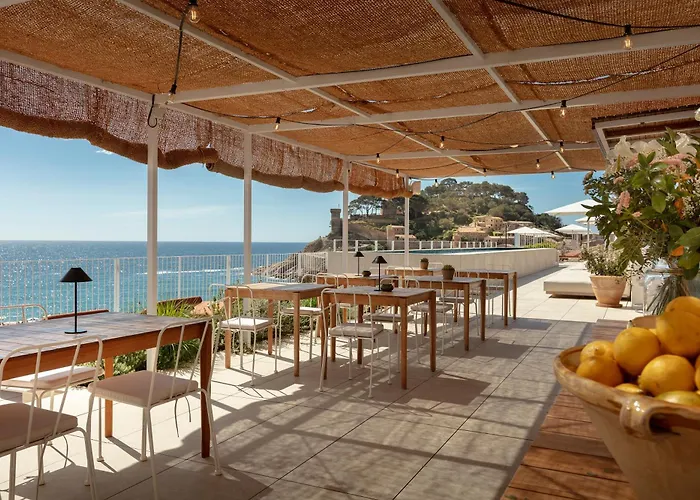 Hotel met uitzicht: Elisabeth By The Sea Hotel