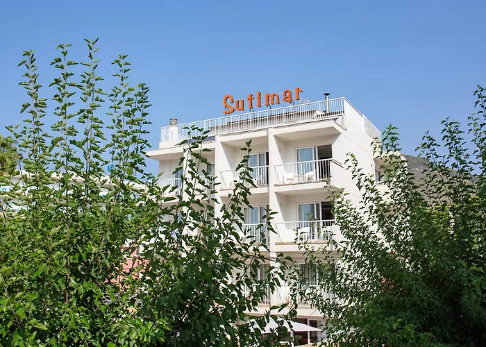  Hostal Residencia Sutimar
