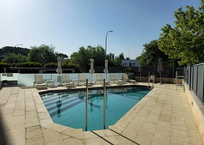 Hotel 4 stelle: Hotel Maydrit Airport