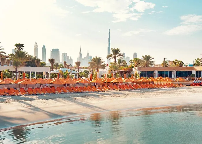 Luxury hotel only: Dubai Marine Beach Resort & Spa