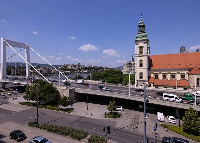 3 sterren hotel: City Hotel Matyas