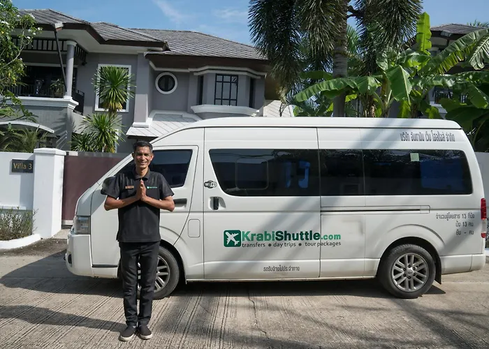 Baan Santhiya Private Pool s - Free Tuk-Tuk Service To The Beach!