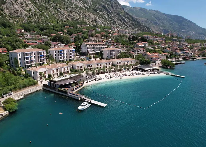 Family Hotel: Huma Kotor Bay Hotel And Villas