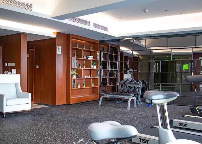 Family Hotel: Huaqiang Plaza Hotel Shenzhen