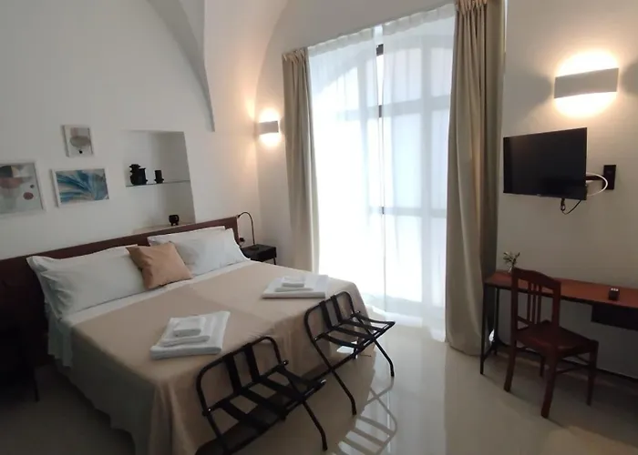 Hotel 3 stelle: Calma House B&B