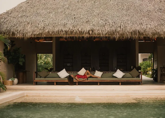 Casa Cangrejo A Luxury Beachfront Villa