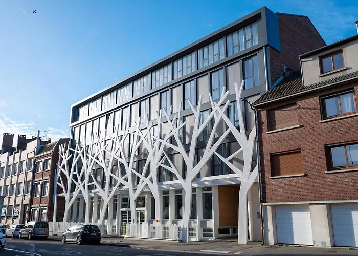Nemea Appart Hotel Coliseum Amiens Centre