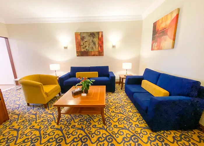 City Seasons Al Hamra Hotel