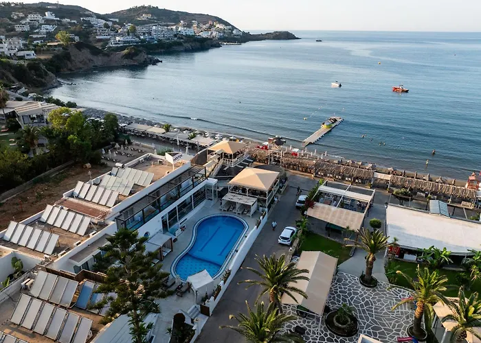  Nostos Beach Boutique