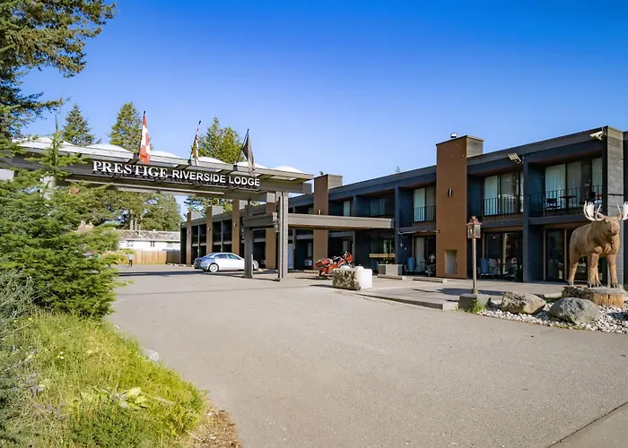 Prestige Riverside Lodge