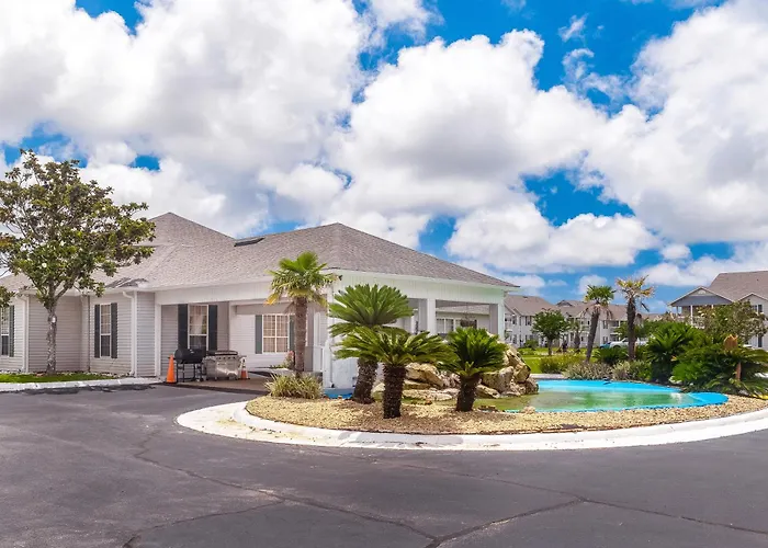 Colony Club U4 - Southern Gulf Charm