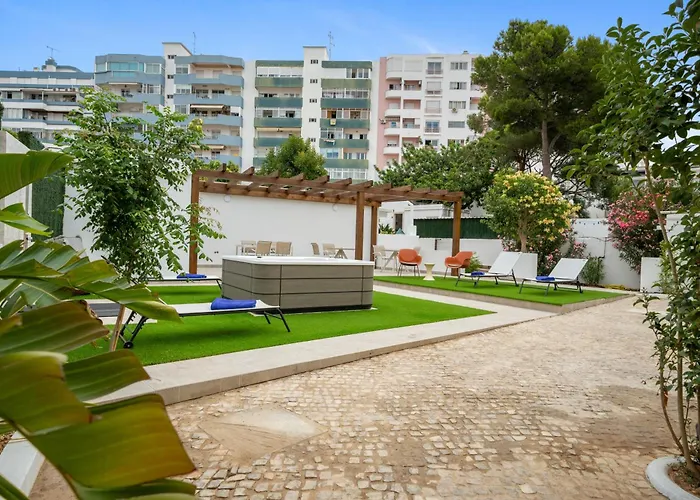 Urban Bliss Guesthouse I