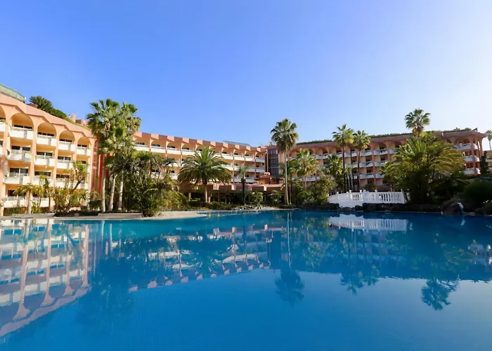 Puerto Palace