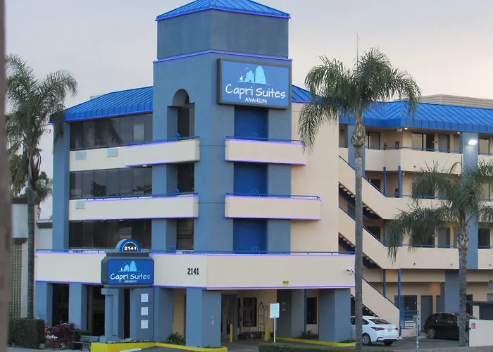 Motel: Capri Suites Anaheim