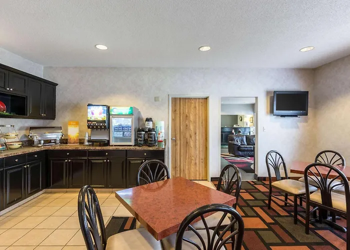 Quality Inn Kearney South