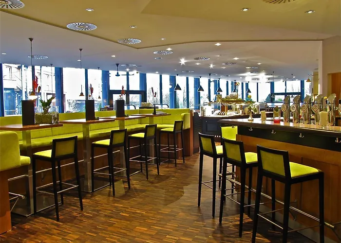 Trans World Hotel Donauwelle