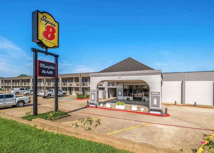 Super 8 By Wyndham Longview/North
