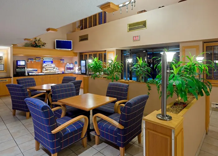 Holiday Inn Express Toronto East, An Ihg Hotel
