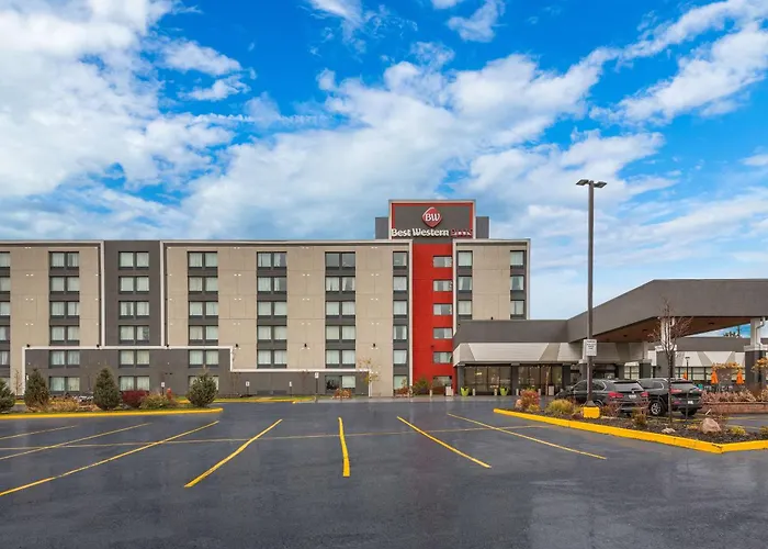 Best Western Plus North York & Suites