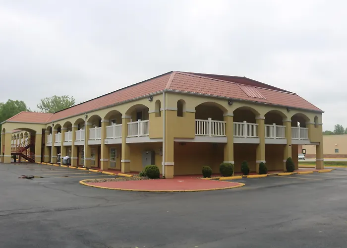 Econo Lodge Huntington - Barboursville University Area