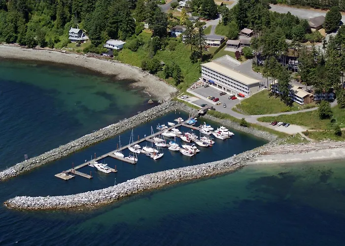 Beach Gardens And Marina