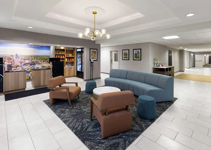 La Quinta By Wyndham Lexington South / Hamburg