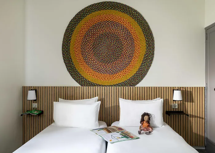 Cheap hotel: Hotel Korner Chatelet