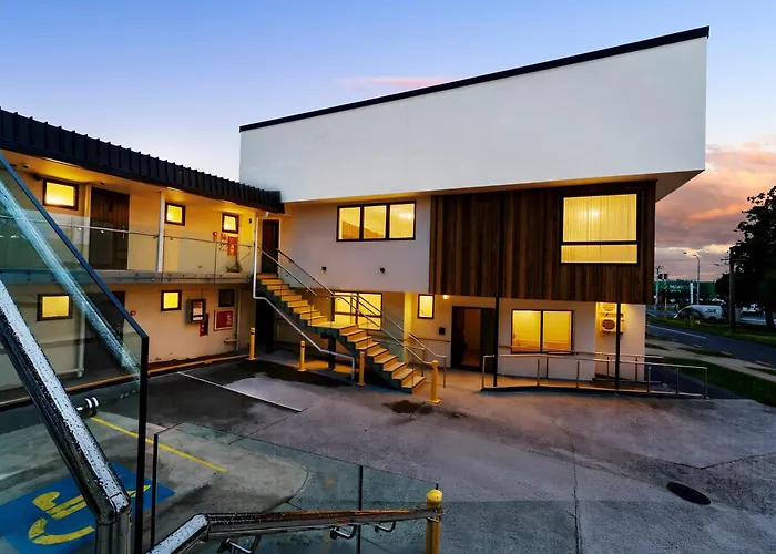 Takapuna International Motor Lodge