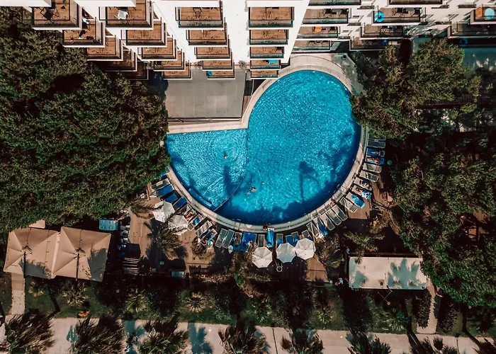Hotel 5 Estrellas Vm Resort & Spa