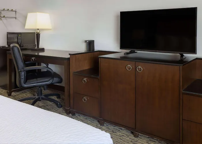 Travelodge By Wyndham Appleton
