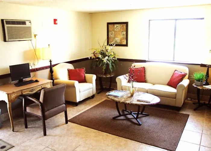 The Lodge At Pensacola