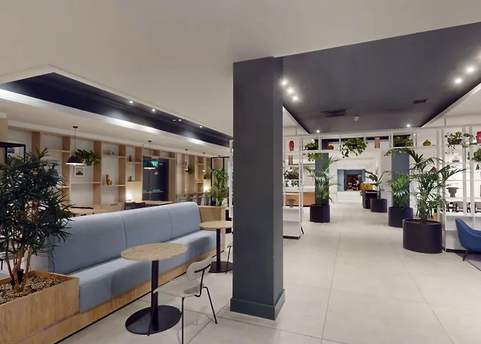 Clayton Hotel Dublin Airport Central