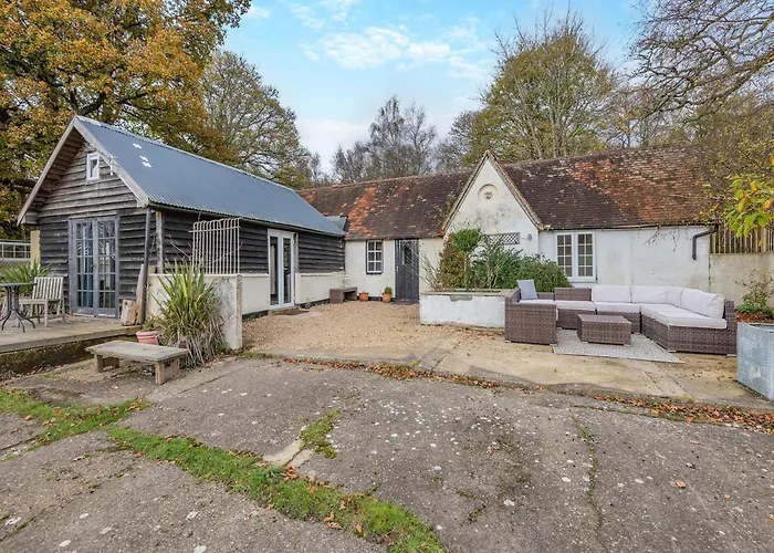  Bohemia Cottage