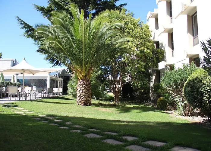 Hotels With Four Stars Novotel Marseille Est Porte D'Aubagne