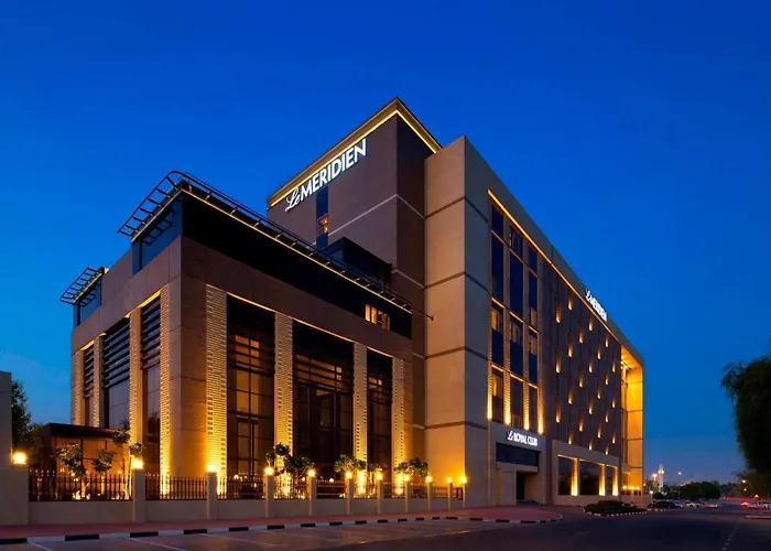 Le Meridien & Conference Centre
