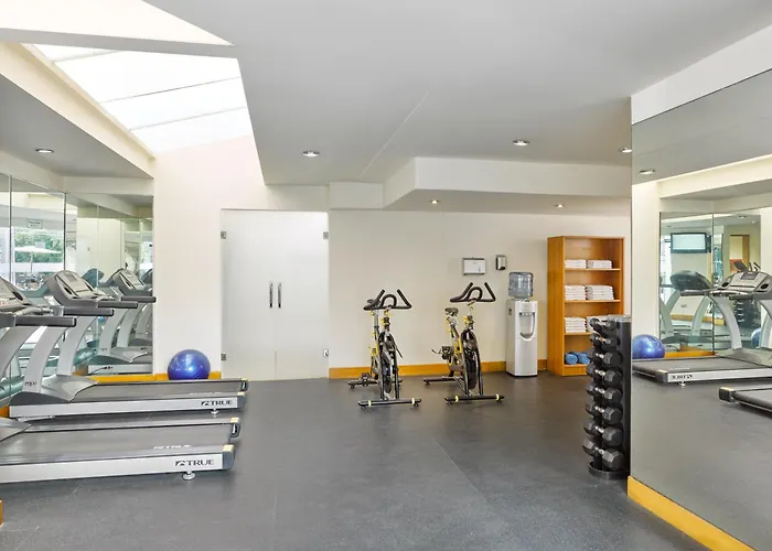 In Luxury hotels Estelar Miraflores