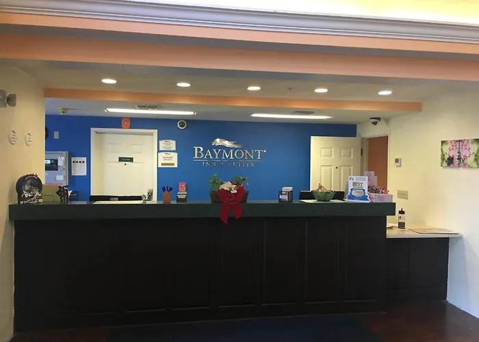 Baymont By Wyndham Lakeland