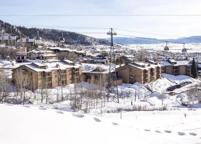 Villa: Ski Inn Condos