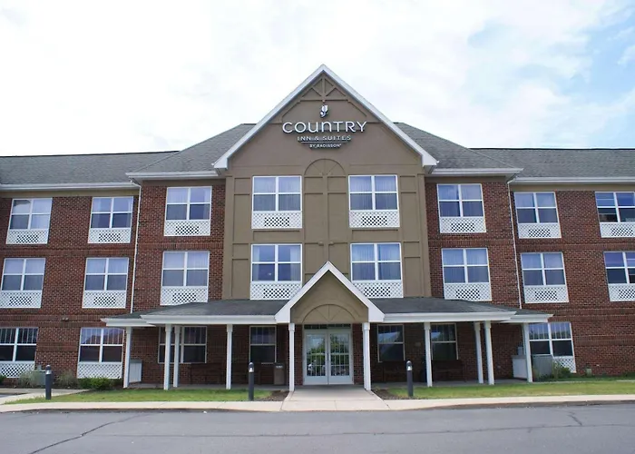 Hotels Close to Airport Country Inn & Suites By Radisson, Lansing, Mi