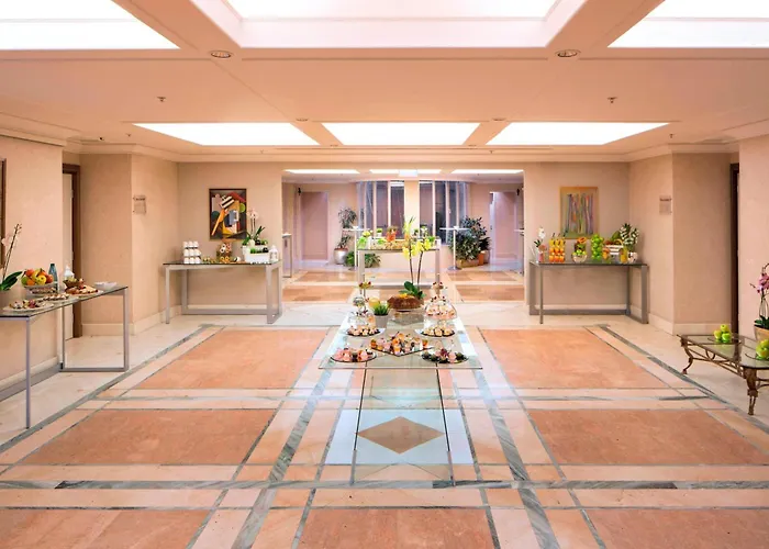 Hotel adatto agli animali: Courtyard By Marriott Rome Central Park